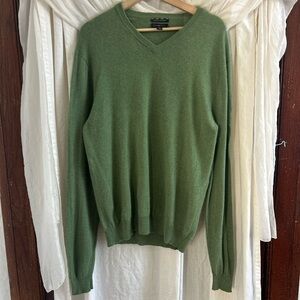 Vintage Kermit Green Cashmere V-Neck Sweater
